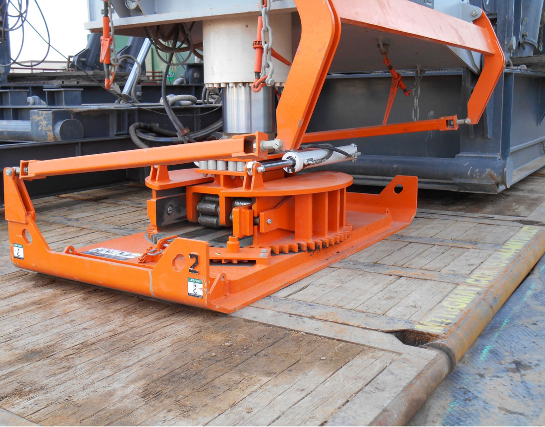 rig mat with walker or rig skidding moving oil rig
